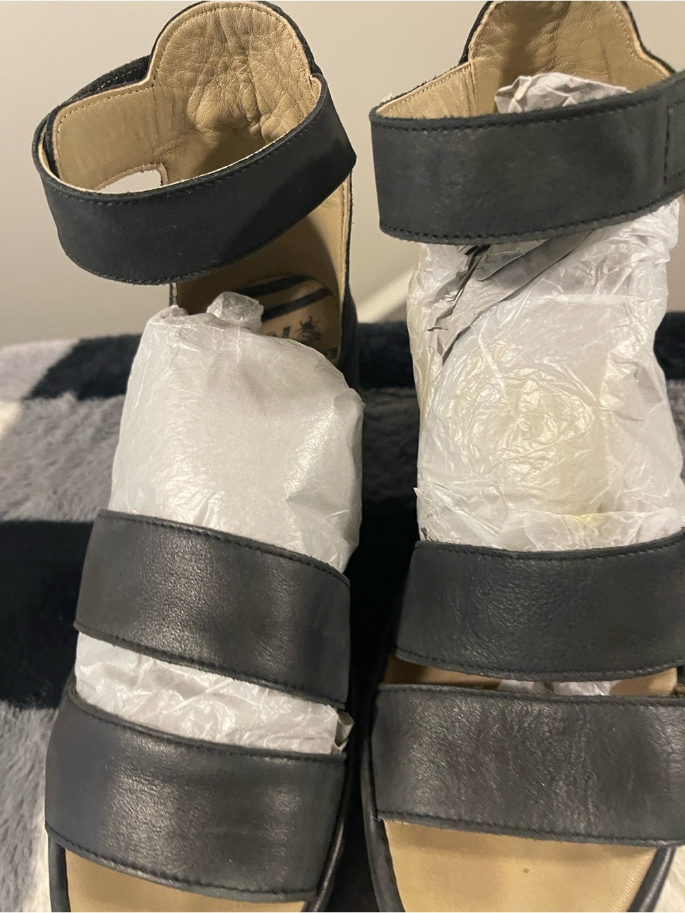 Fly London Black Leather Platform Ankle-Strap Sandals - Picture 5 of 11